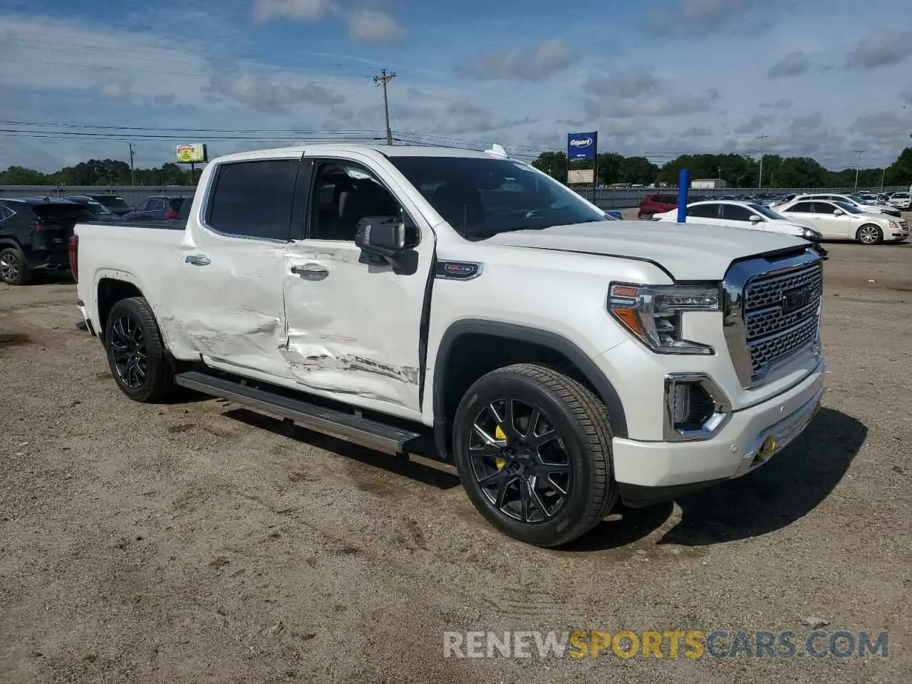 4 Photograph of a damaged car 3GTU9FEL3LG363065 GMC SIERRA 2020