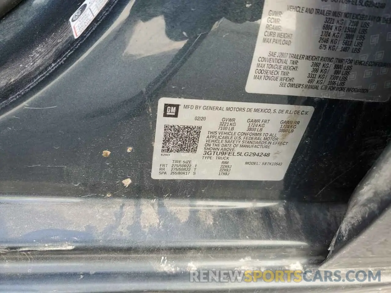 12 Photograph of a damaged car 3GTU9FEL5LG294248 GMC SIERRA 2020