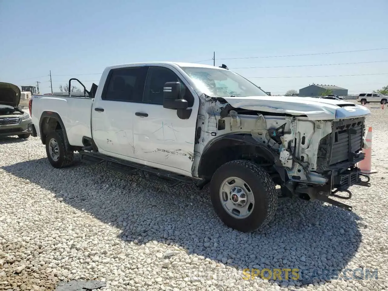 4 Photograph of a damaged car 1GT49LE71MF206347 GMC SIERRA 2021