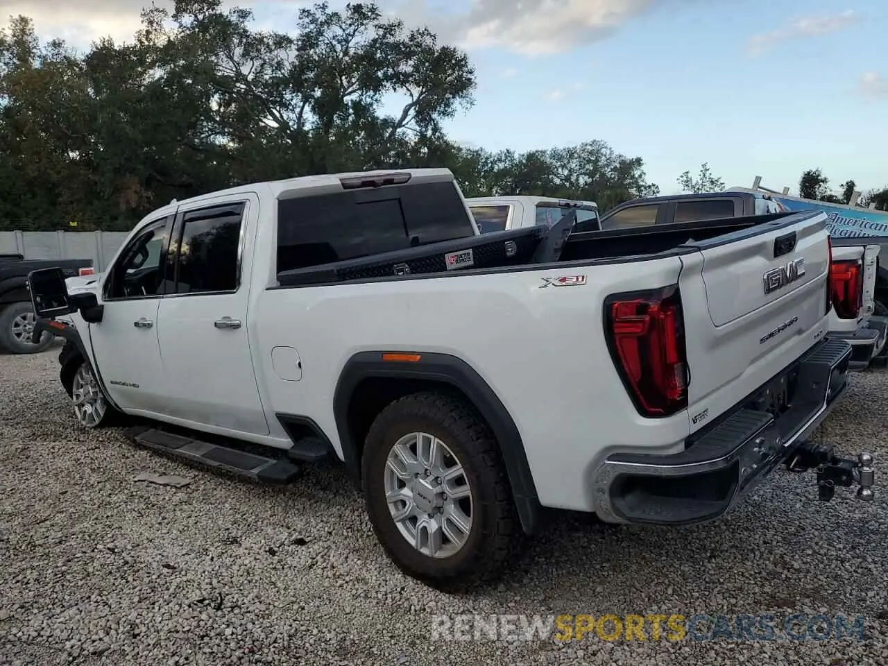 2 Photograph of a damaged car 1GT49NEY1MF134408 GMC SIERRA 2021