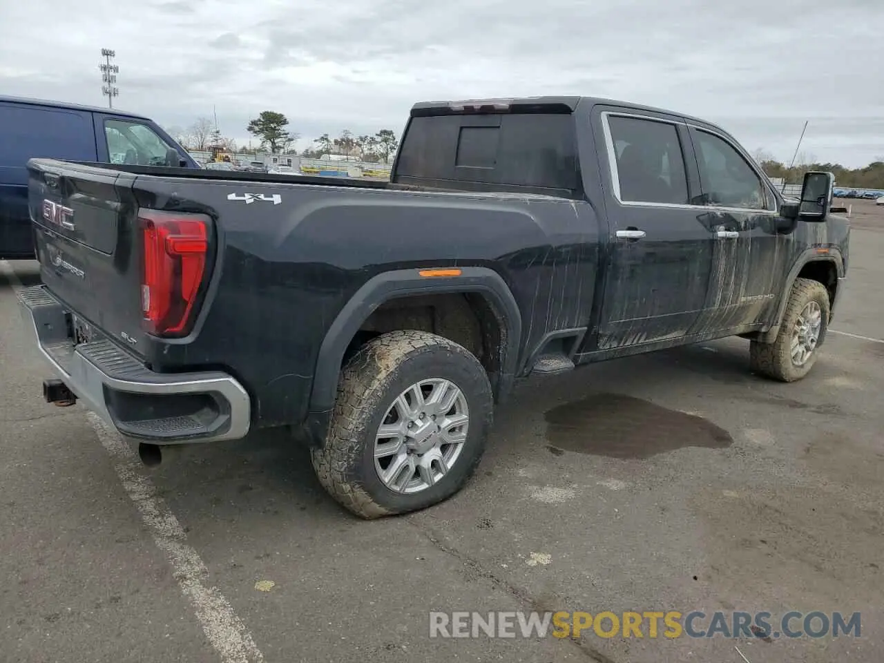 3 Фотография поврежденного автомобиля 1GT49NEY1MF319672 GMC SIERRA 2021
