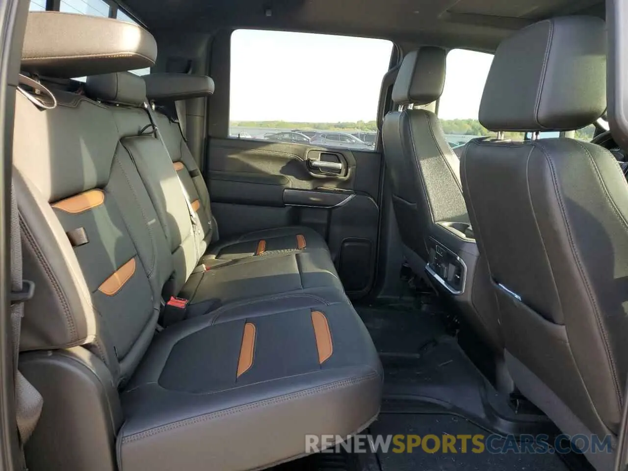 10 Фотография поврежденного автомобиля 1GT49PEY5MF248908 GMC SIERRA 2021