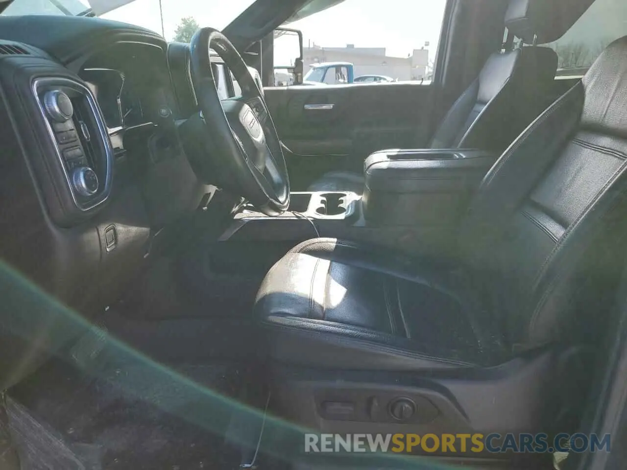 7 Фотография поврежденного автомобиля 1GT49REY8MF122313 GMC SIERRA 2021