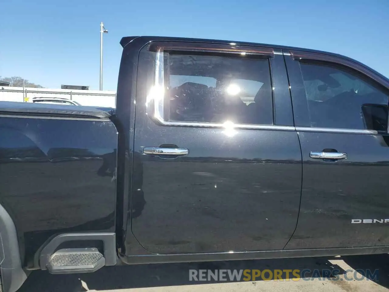 10 Фотография поврежденного автомобиля 1GT49REY9MF254609 GMC SIERRA 2021