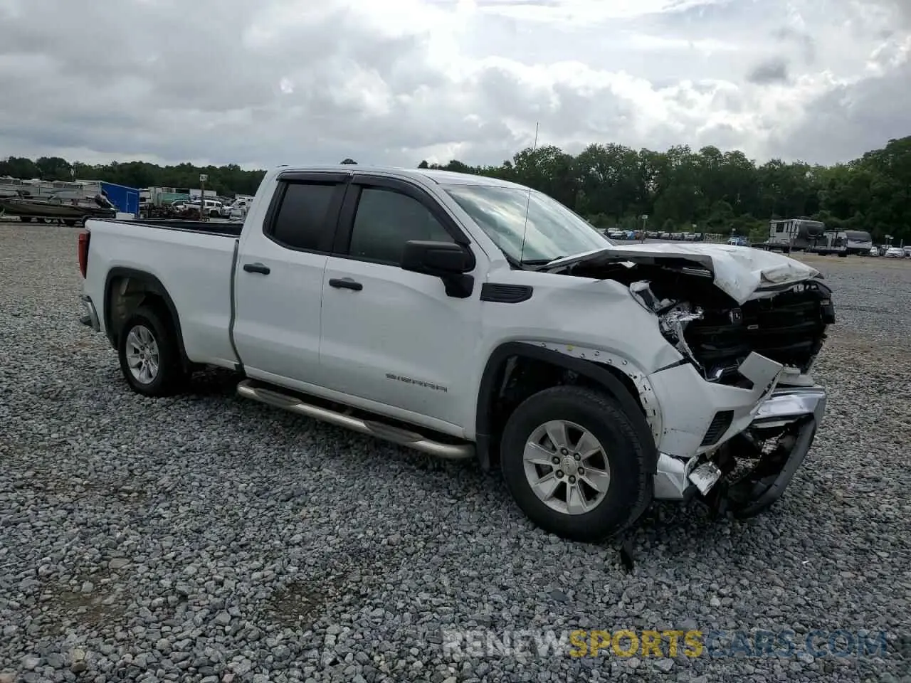 4 Фотография поврежденного автомобиля 1GTR8AEF4MZ101322 GMC SIERRA 2021