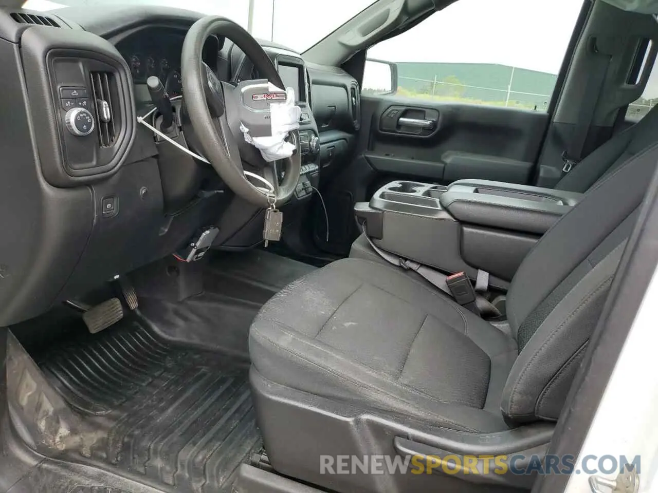7 Фотография поврежденного автомобиля 1GTR8AEF4MZ101322 GMC SIERRA 2021
