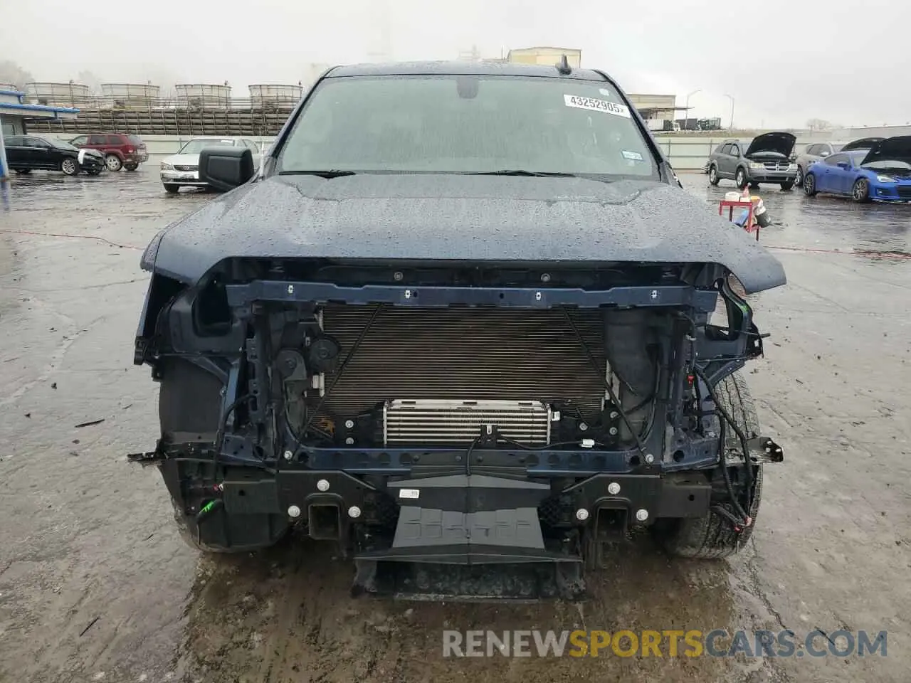 5 Photograph of a damaged car 1GTR8AEKXMZ152921 GMC SIERRA 2021