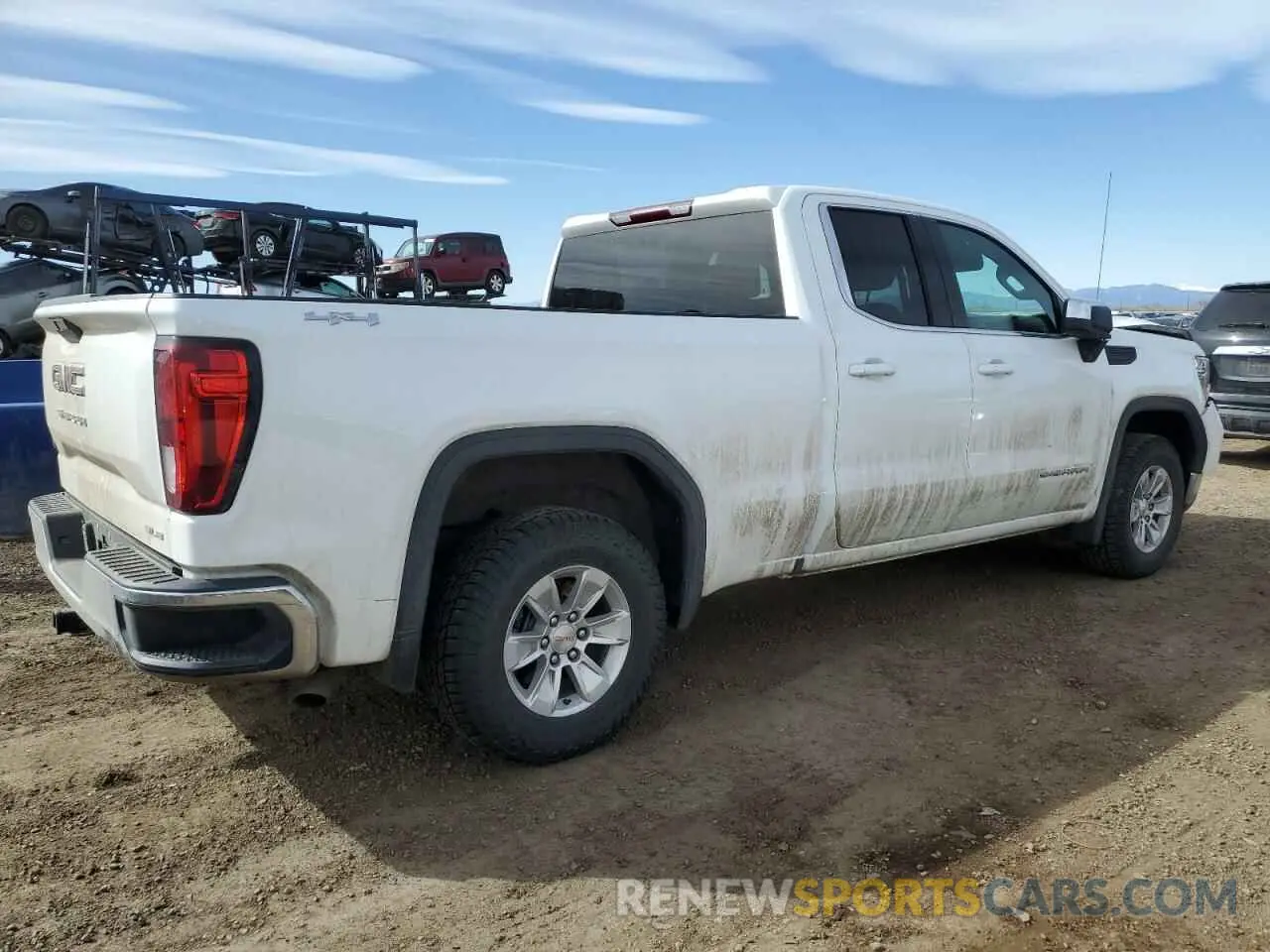 3 Photograph of a damaged car 1GTR9BEK9MZ307123 GMC SIERRA 2021