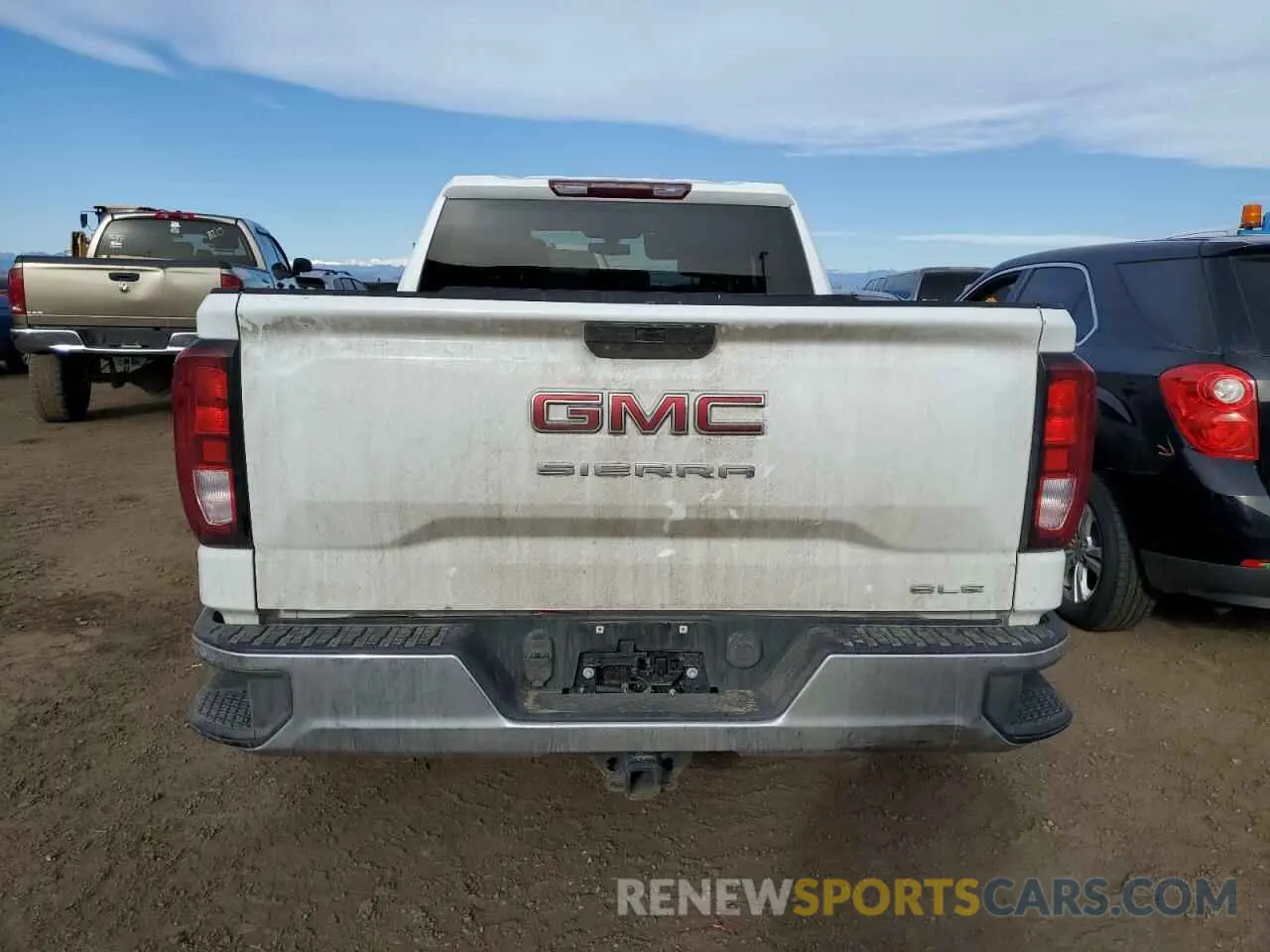 6 Photograph of a damaged car 1GTR9BEK9MZ307123 GMC SIERRA 2021