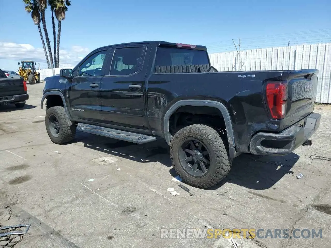 2 Фотография поврежденного автомобиля 1GTU9AEF8MZ229571 GMC SIERRA 2021