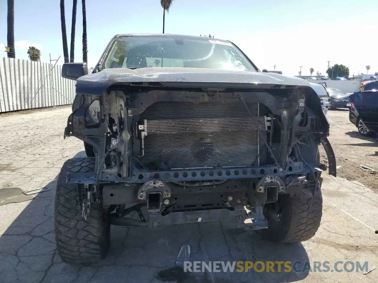 5 Фотография поврежденного автомобиля 1GTU9AEF8MZ229571 GMC SIERRA 2021