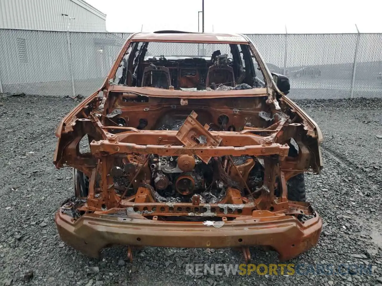 5 Photograph of a damaged car 3GTP9EED9MG286803 GMC SIERRA 2021