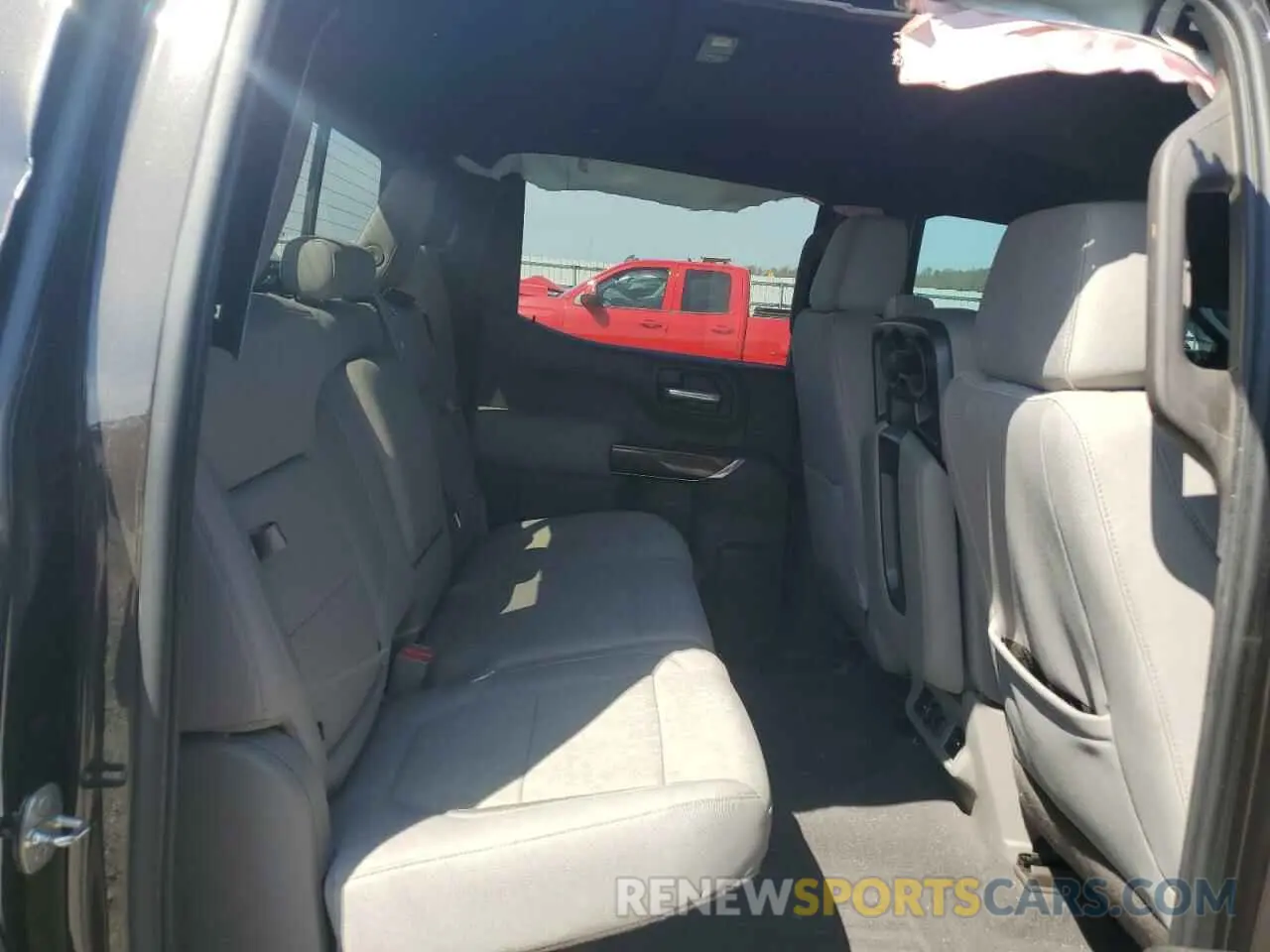 10 Фотография поврежденного автомобиля 3GTU9BET8MG166094 GMC SIERRA 2021