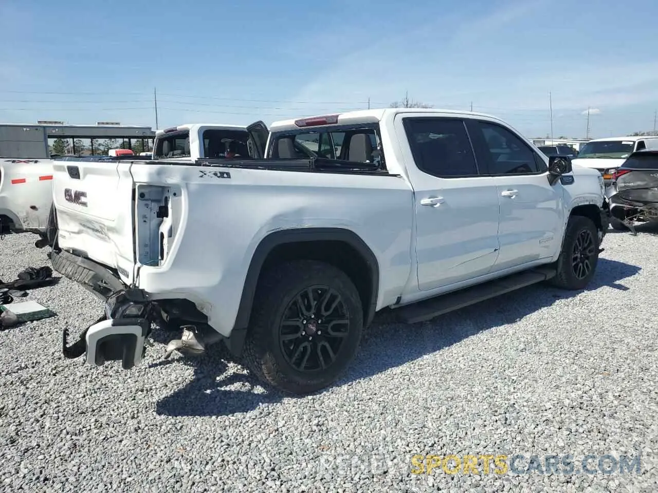 3 Фотография поврежденного автомобиля 3GTU9CED2MG481021 GMC SIERRA 2021