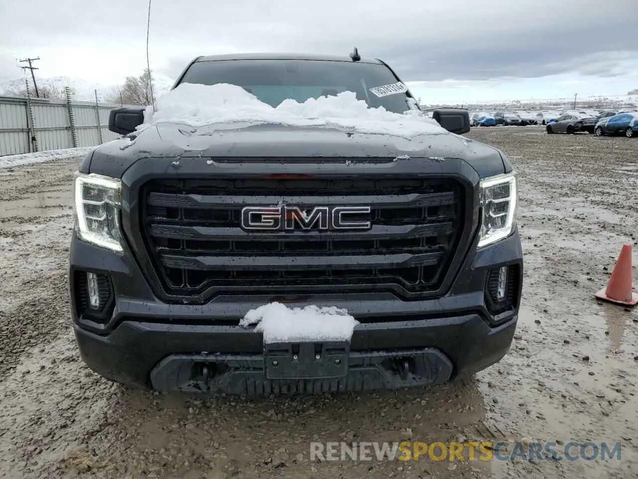 5 Photograph of a damaged car 3GTU9CED6MG480163 GMC SIERRA 2021