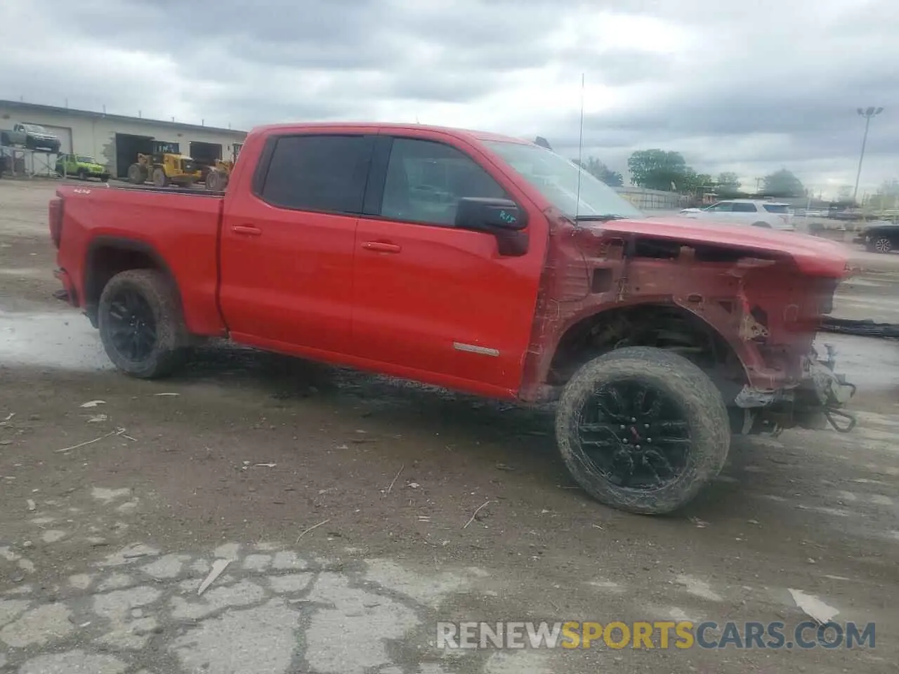 4 Photograph of a damaged car 3GTU9CET5MG429809 GMC SIERRA 2021
