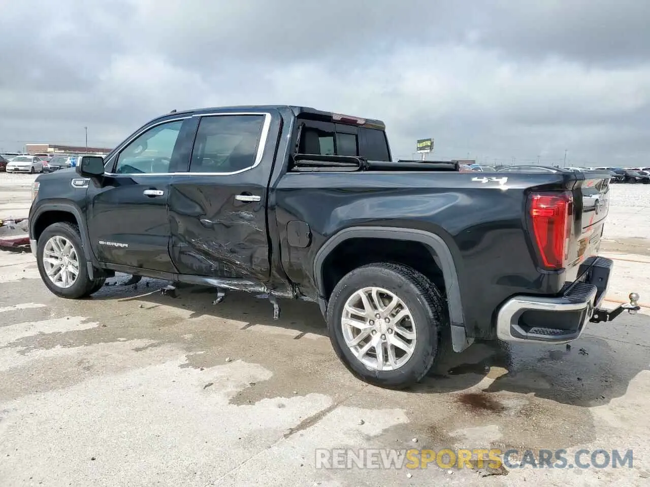 2 Photograph of a damaged car 3GTU9DET0MG409201 GMC SIERRA 2021