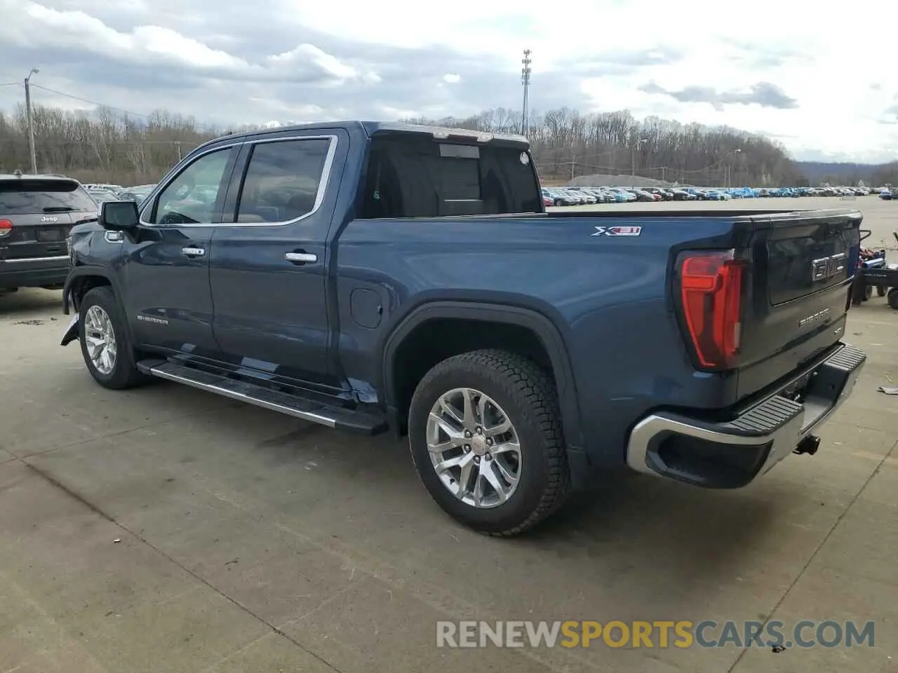 2 Photograph of a damaged car 3GTU9DET5MG216851 GMC SIERRA 2021