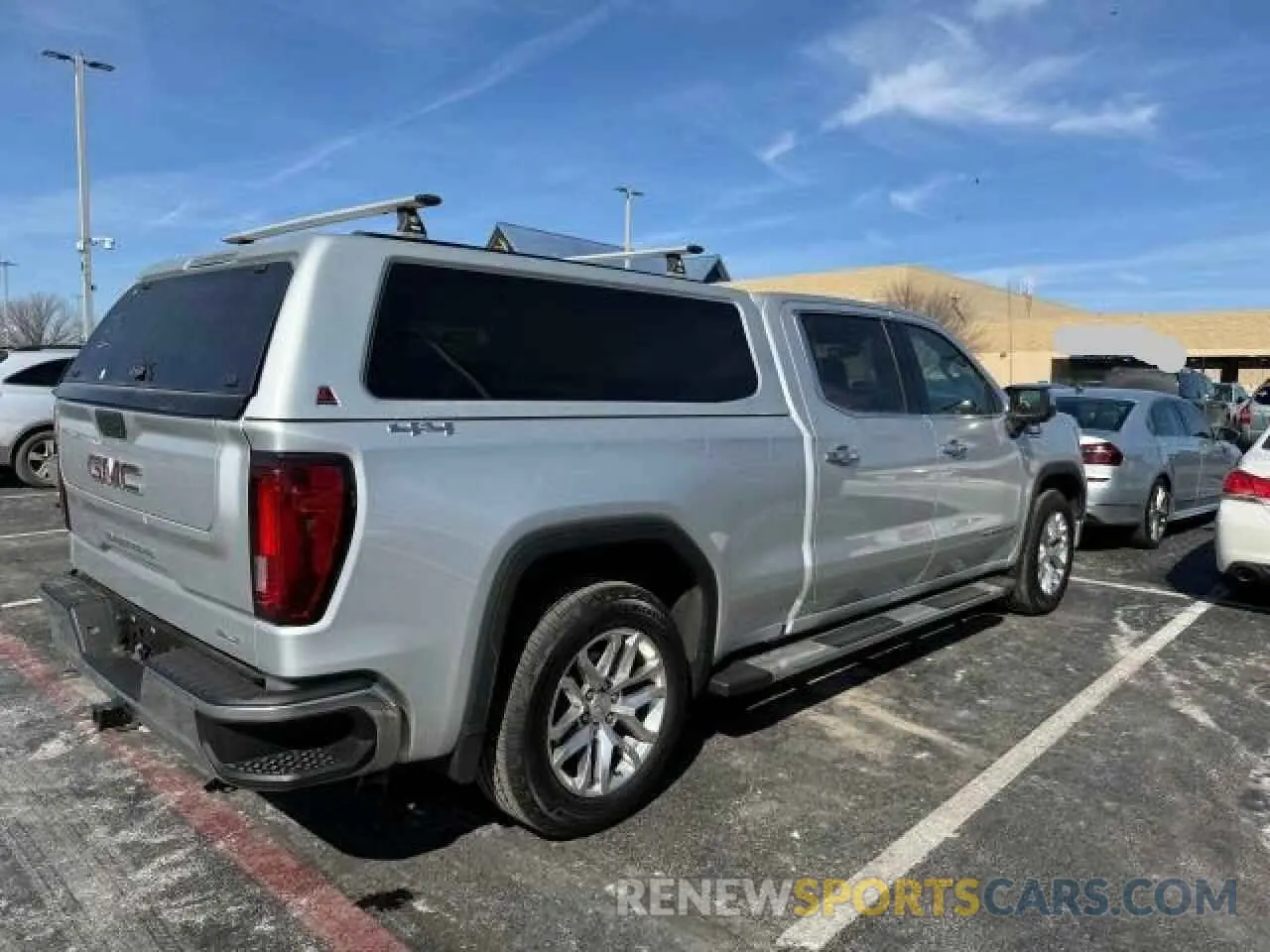 4 Фотография поврежденного автомобиля 3GTU9DET6MG132893 GMC SIERRA 2021