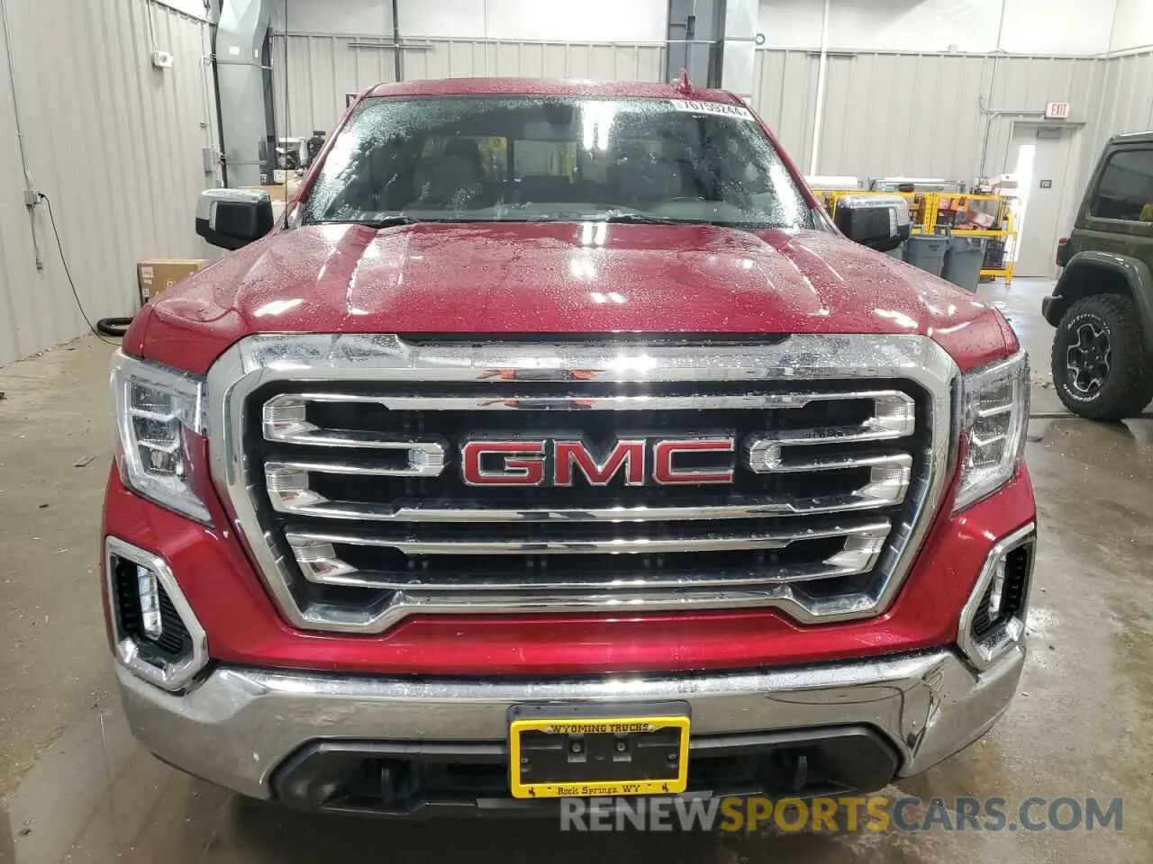 5 Photograph of a damaged car 3GTU9DET6MG432417 GMC SIERRA 2021