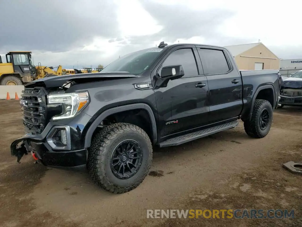 1 Photograph of a damaged car 3GTU9EET2MG339318 GMC SIERRA 2021
