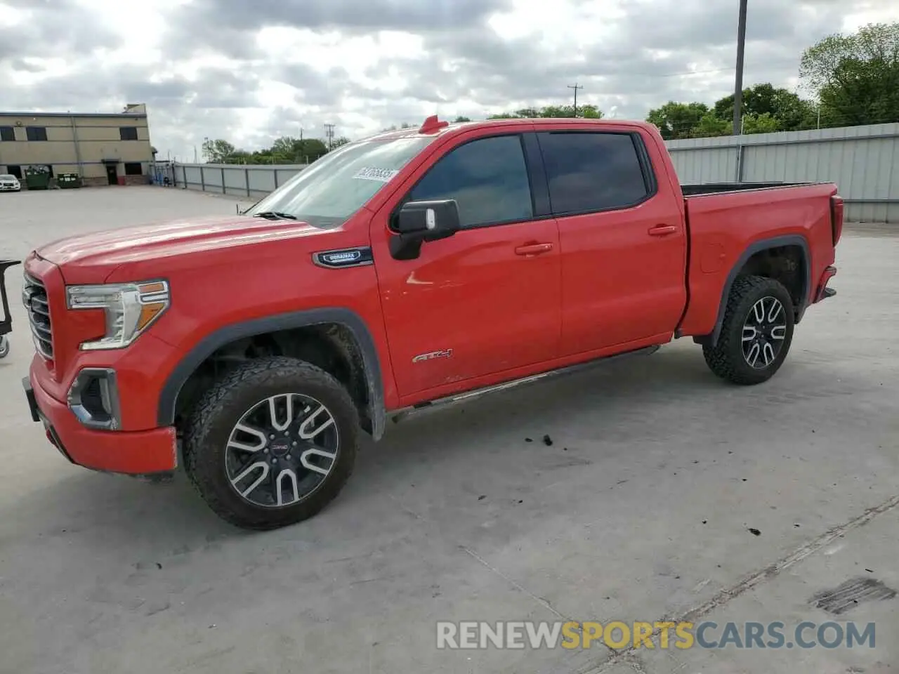 1 Фотография поврежденного автомобиля 3GTU9EET5MG430745 GMC SIERRA 2021