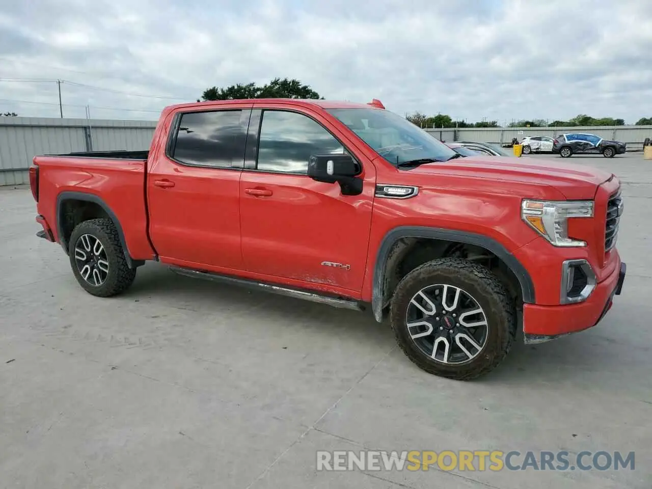 4 Фотография поврежденного автомобиля 3GTU9EET5MG430745 GMC SIERRA 2021