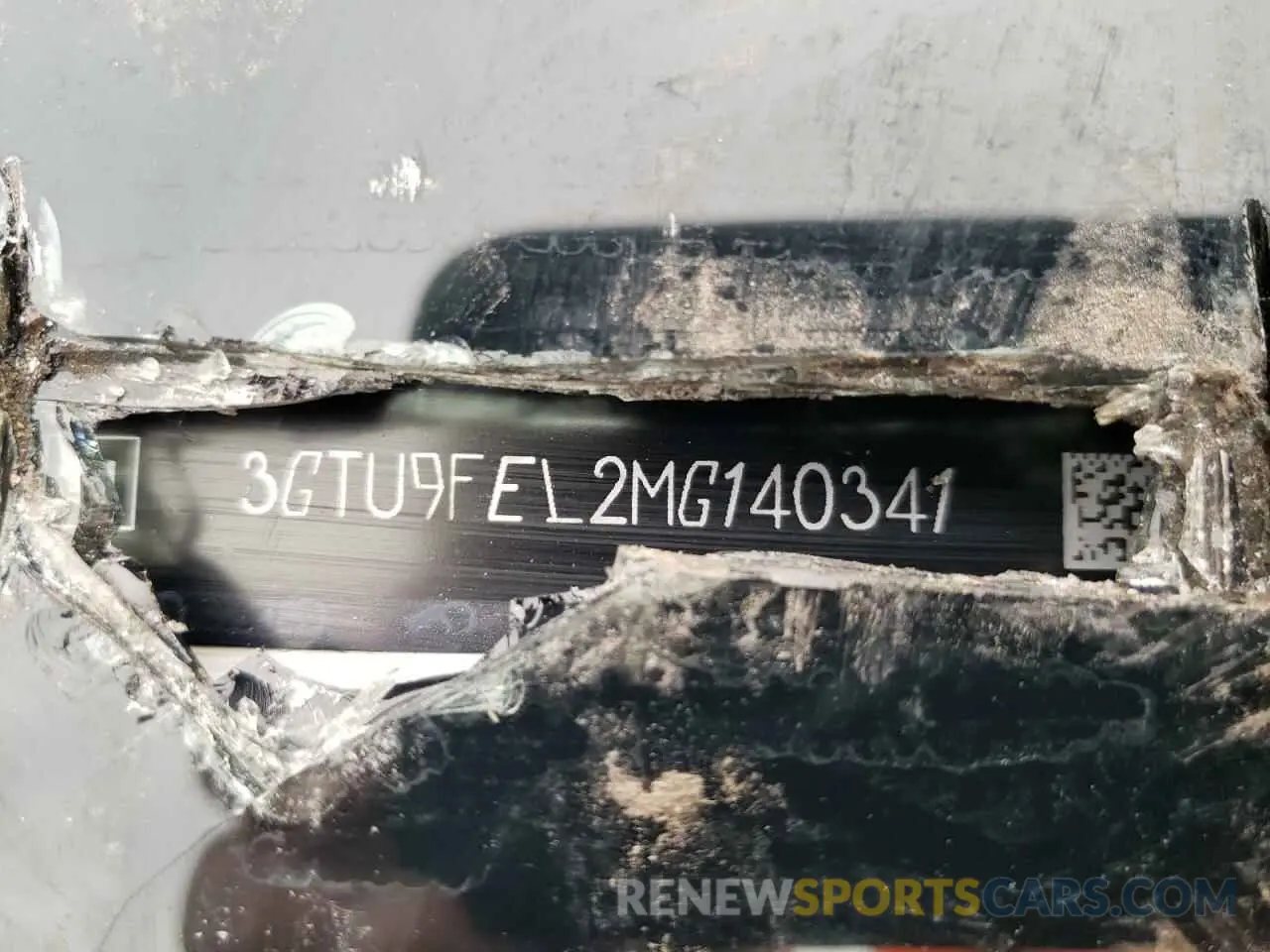 12 Photograph of a damaged car 3GTU9FEL2MG140341 GMC SIERRA 2021