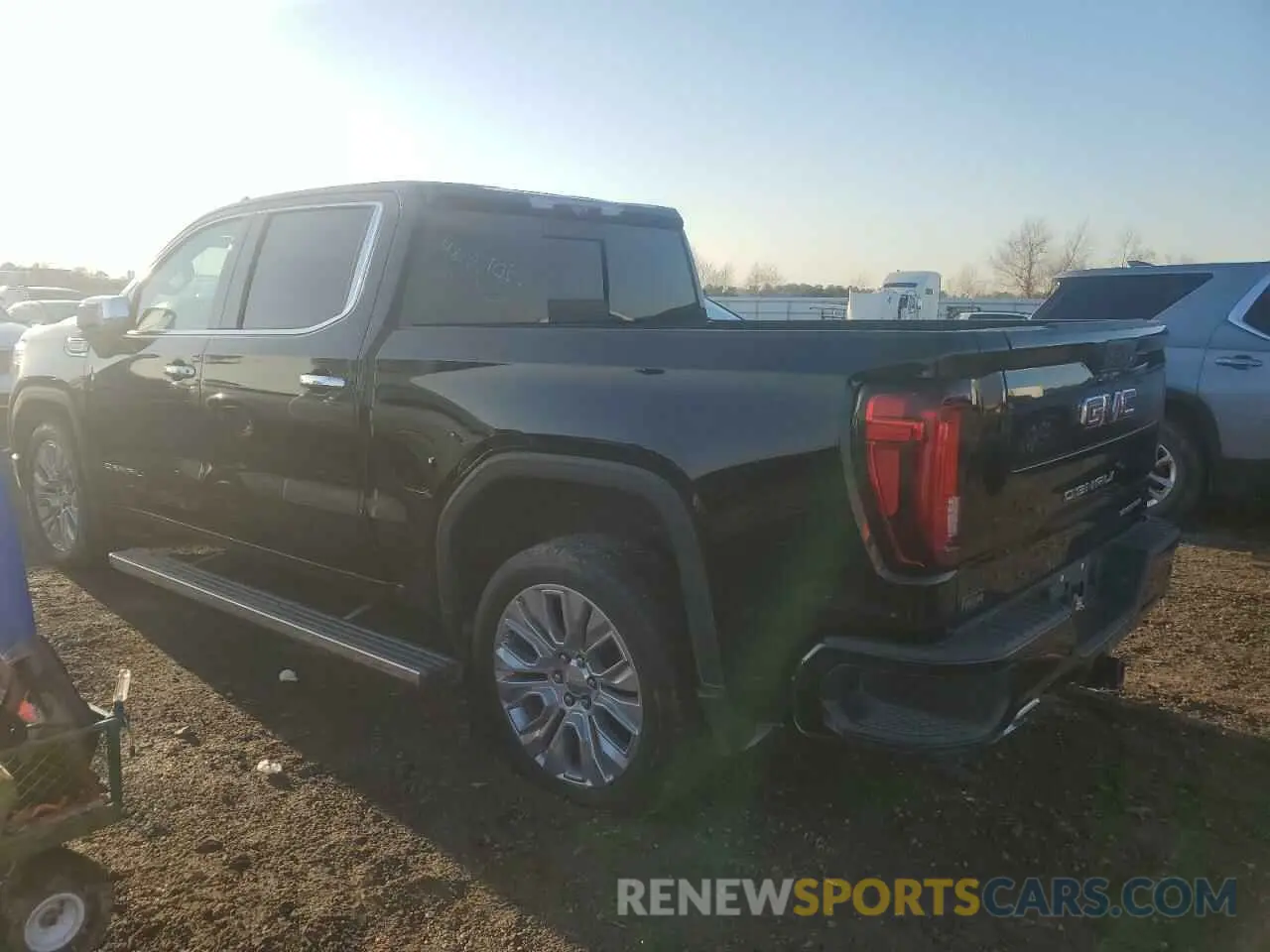 2 Фотография поврежденного автомобиля 3GTU9FEL5MG304813 GMC SIERRA 2021