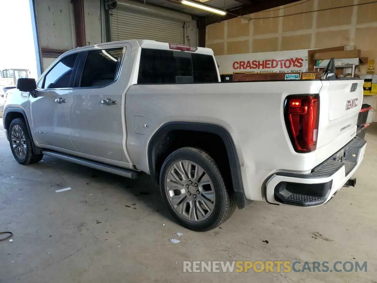 2 Фотография поврежденного автомобиля 3GTU9FELXMG324670 GMC SIERRA 2021