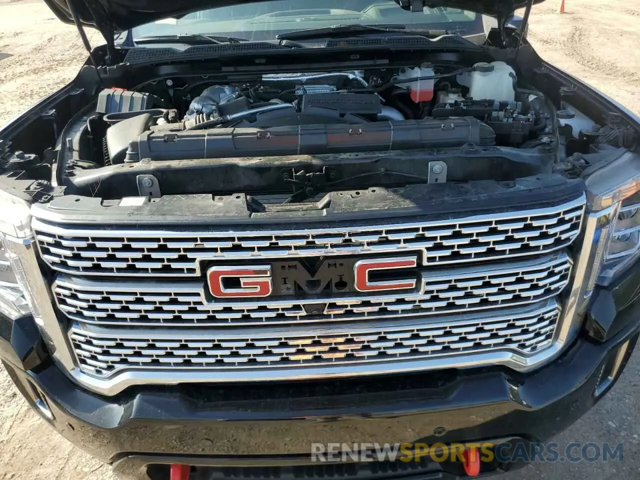 12 Photograph of a damaged car 1GT49PEY0NF335892 GMC SIERRA 2022