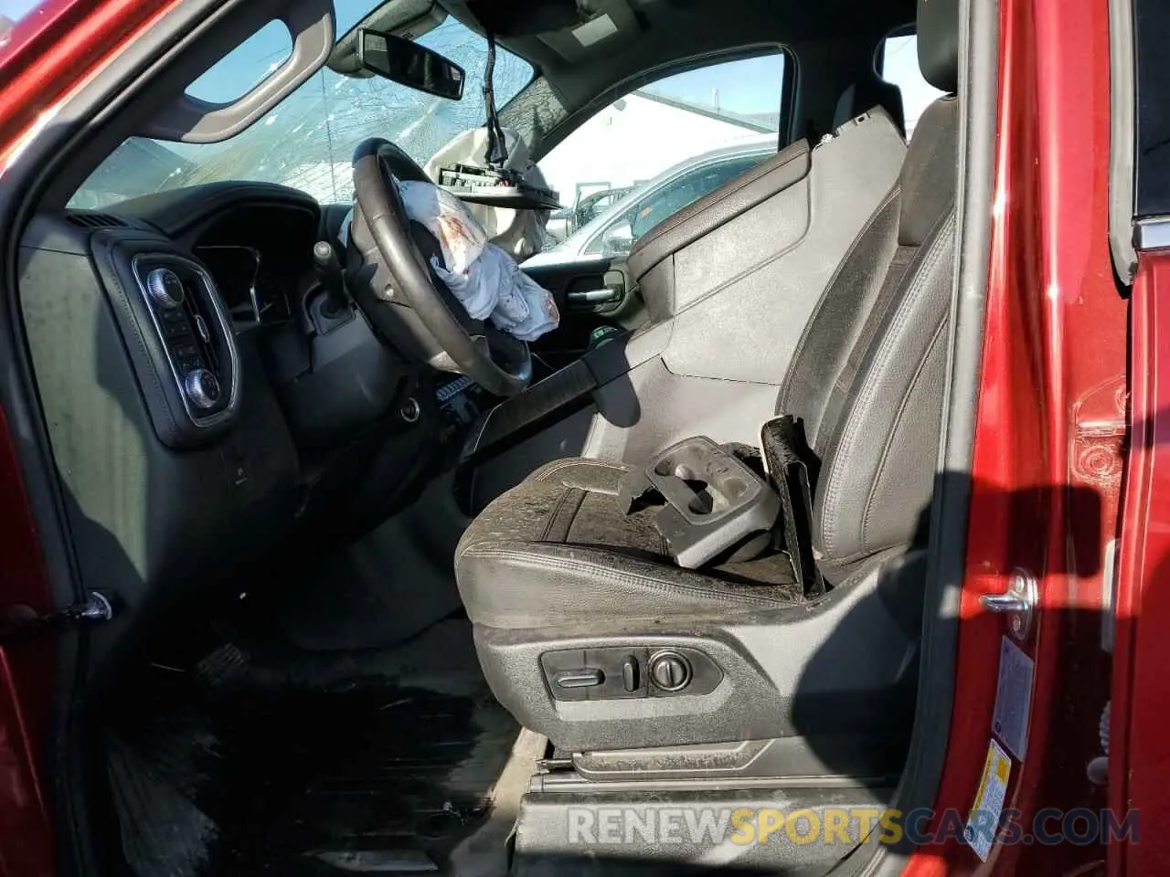 7 Photograph of a damaged car 1GT49RE70NF351478 GMC SIERRA 2022