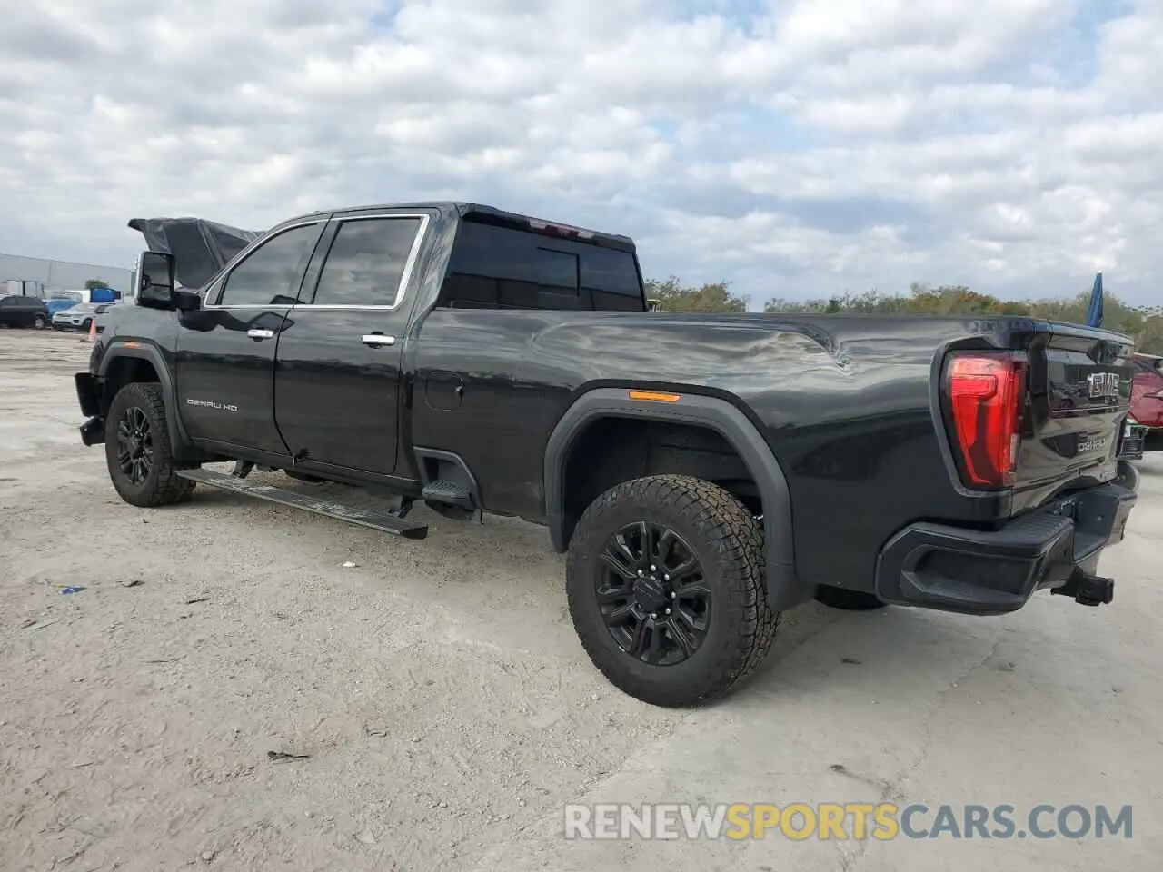 2 Фотография поврежденного автомобиля 1GT49REY3NF362807 GMC SIERRA 2022