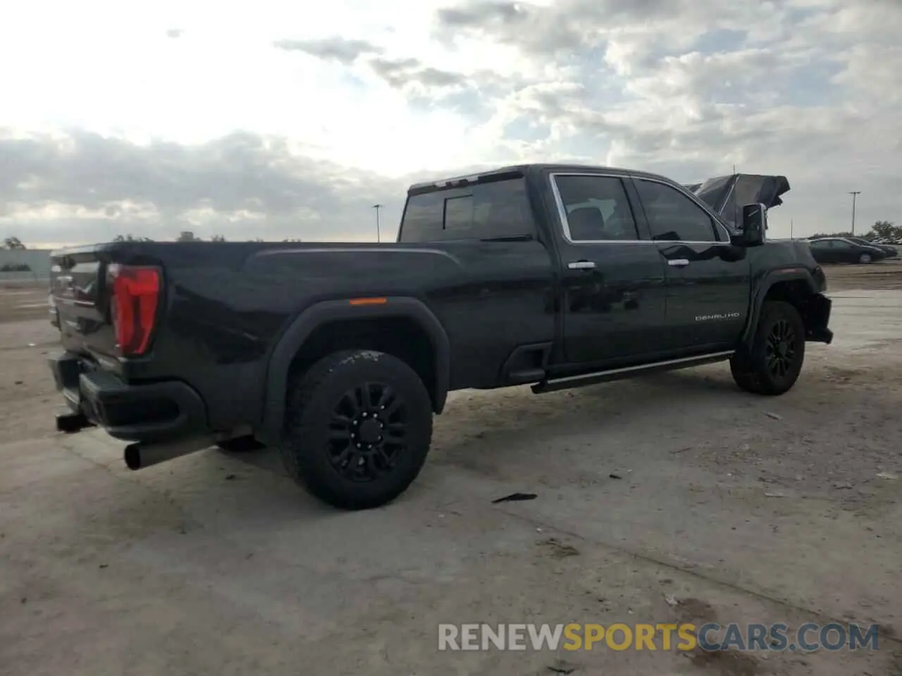 3 Фотография поврежденного автомобиля 1GT49REY3NF362807 GMC SIERRA 2022
