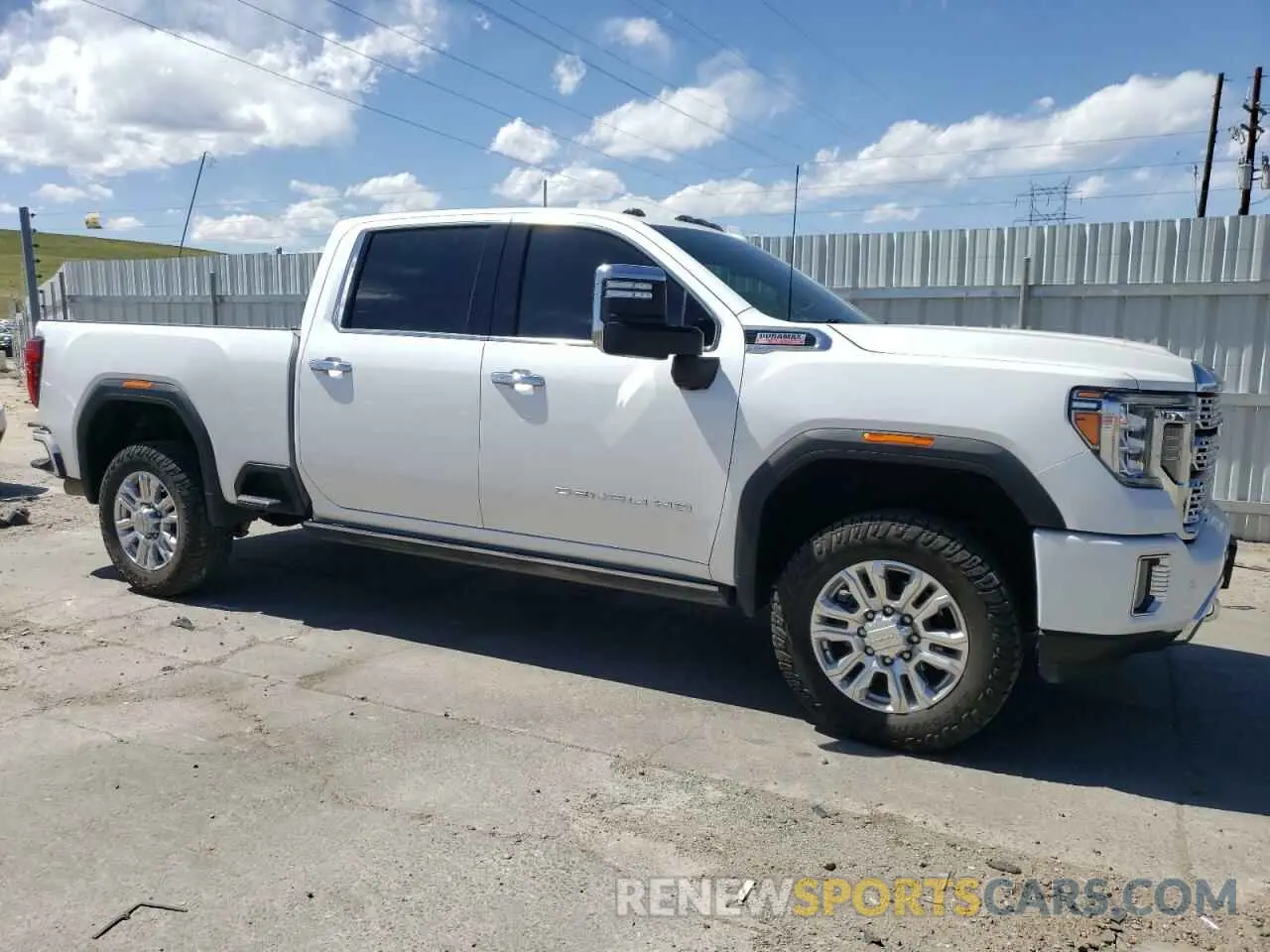 4 Photograph of a damaged car 1GT49REY4NF206467 GMC SIERRA 2022