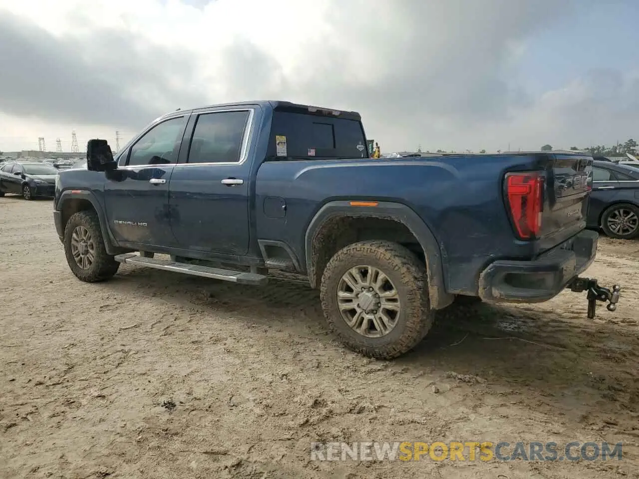2 Photograph of a damaged car 1GT49REY4NF295392 GMC SIERRA 2022