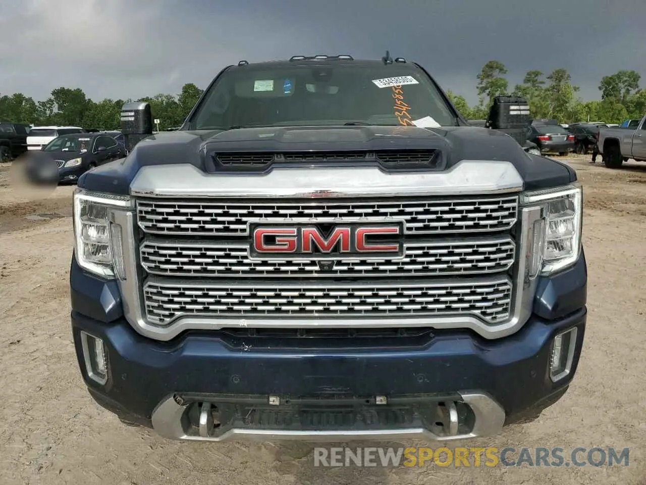 5 Photograph of a damaged car 1GT49REY4NF295392 GMC SIERRA 2022