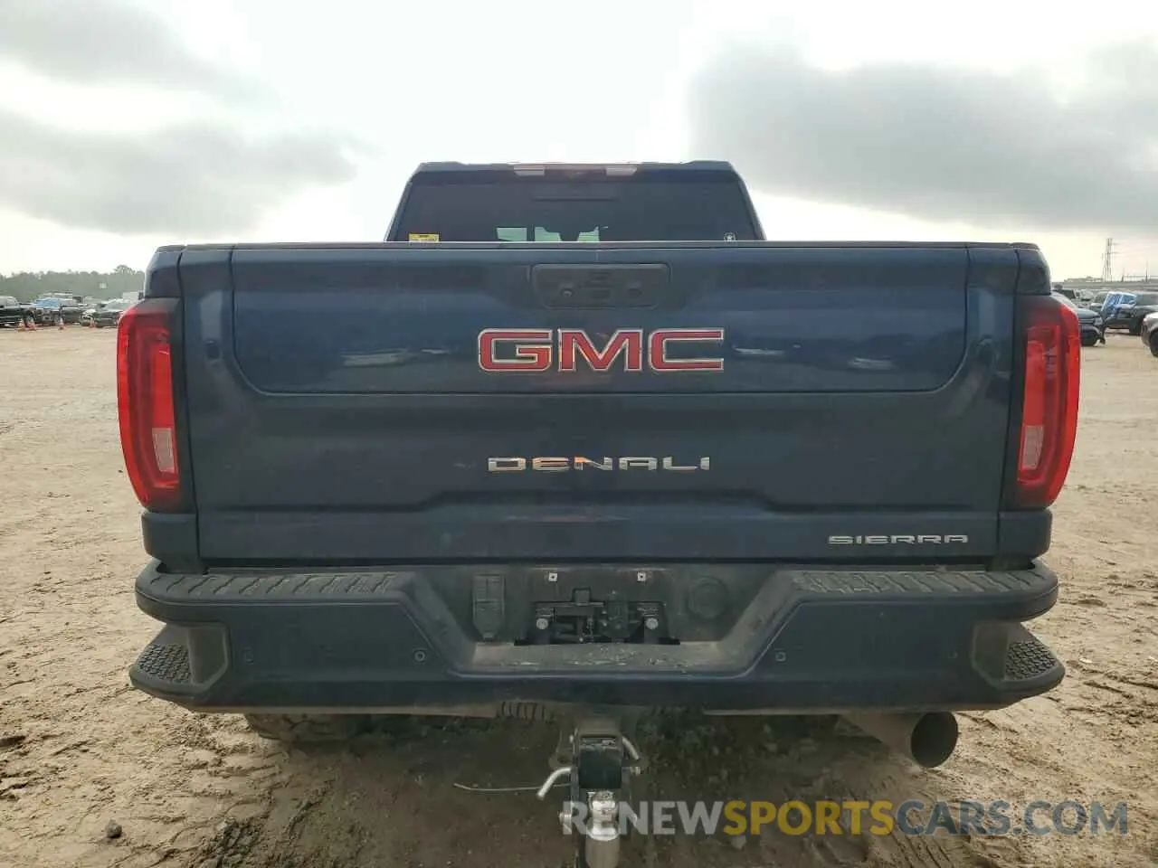 6 Photograph of a damaged car 1GT49REY4NF295392 GMC SIERRA 2022