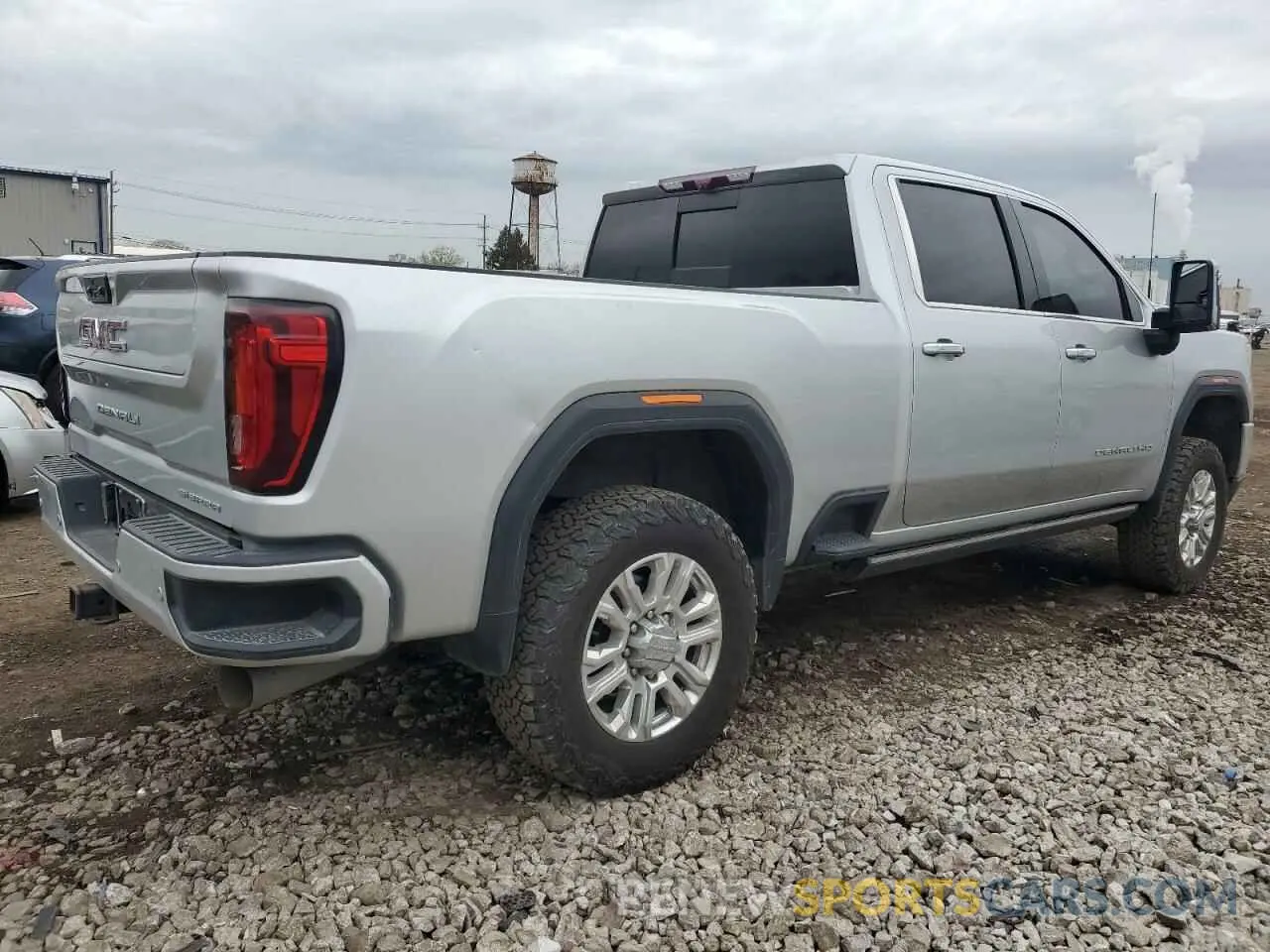 3 Photograph of a damaged car 1GT49REY8NF364231 GMC SIERRA 2022