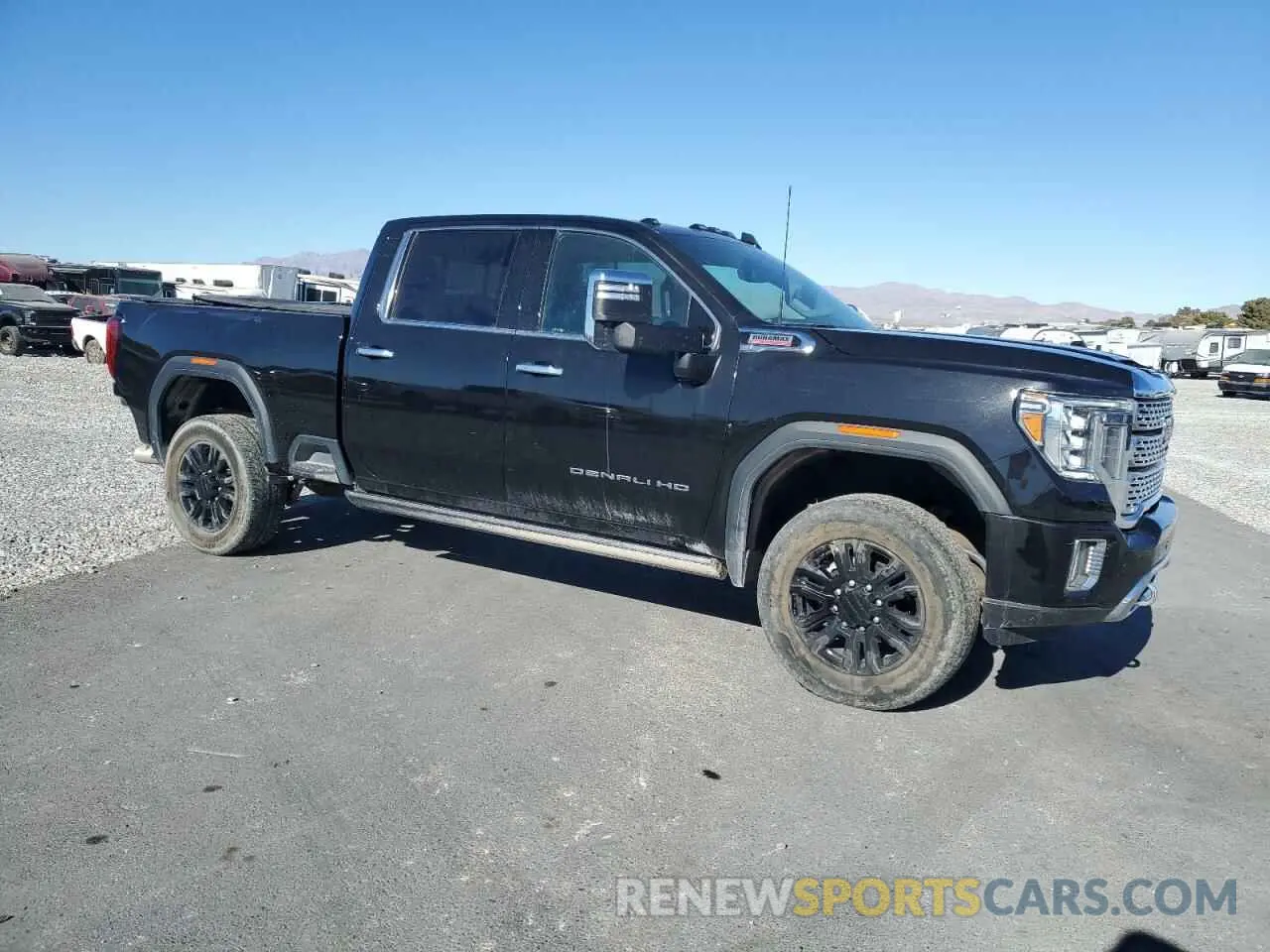 4 Photograph of a damaged car 1GT49WEY1NF120211 GMC SIERRA 2022