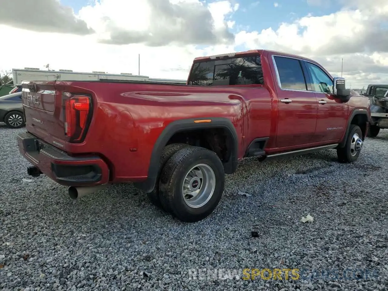 3 Photograph of a damaged car 1GT49WEY2NF137602 GMC SIERRA 2022
