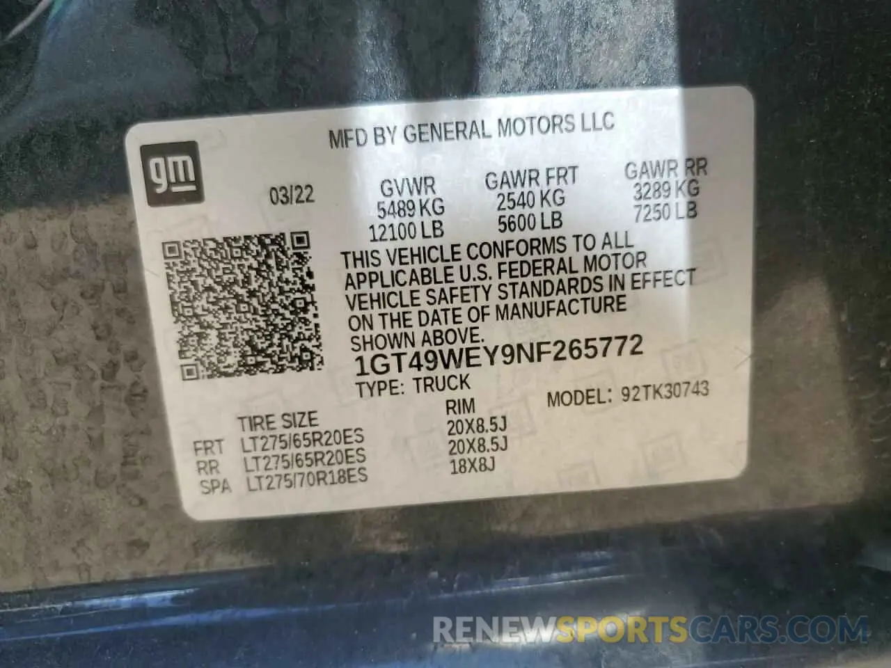 12 Photograph of a damaged car 1GT49WEY9NF265772 GMC SIERRA 2022