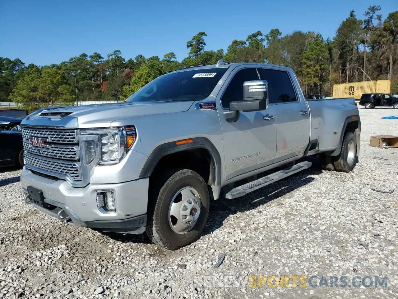 1 Фотография поврежденного автомобиля 1GT49WEY9NF344911 GMC SIERRA 2022