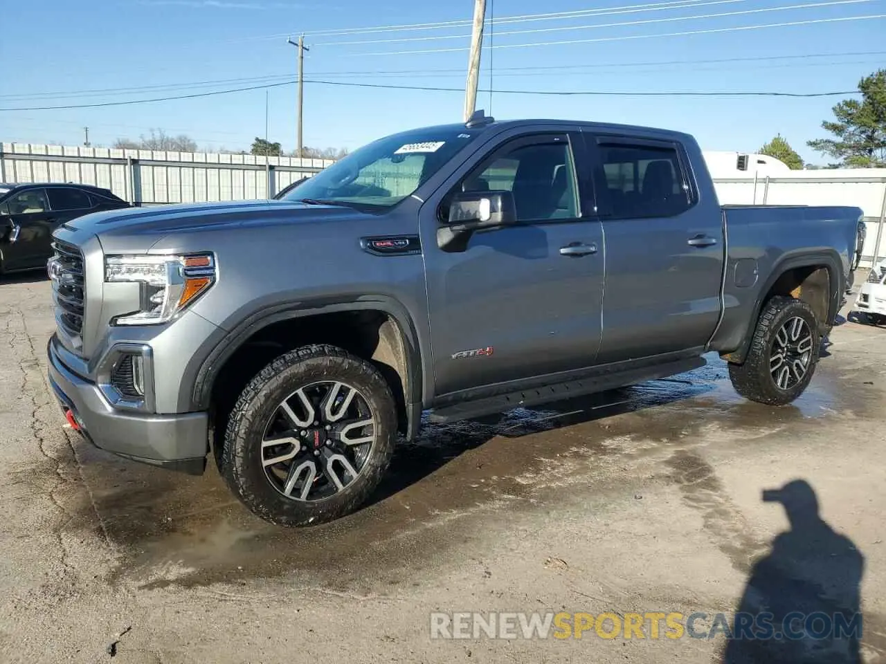 1 Photograph of a damaged car 1GTP9EEL6NZ216779 GMC SIERRA 2022
