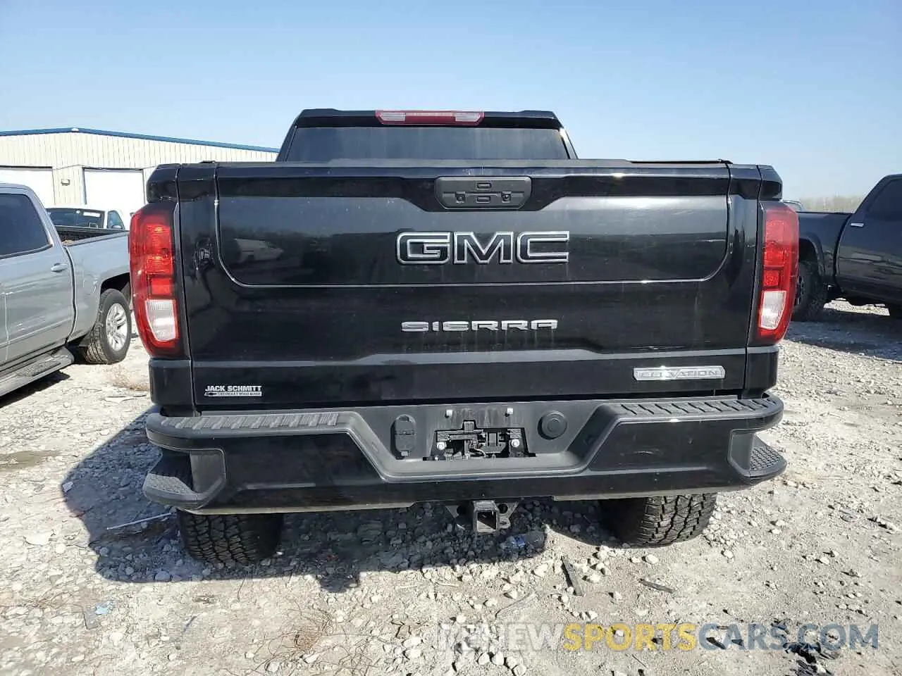 6 Фотография поврежденного автомобиля 1GTU9CED0NZ133543 GMC SIERRA 2022