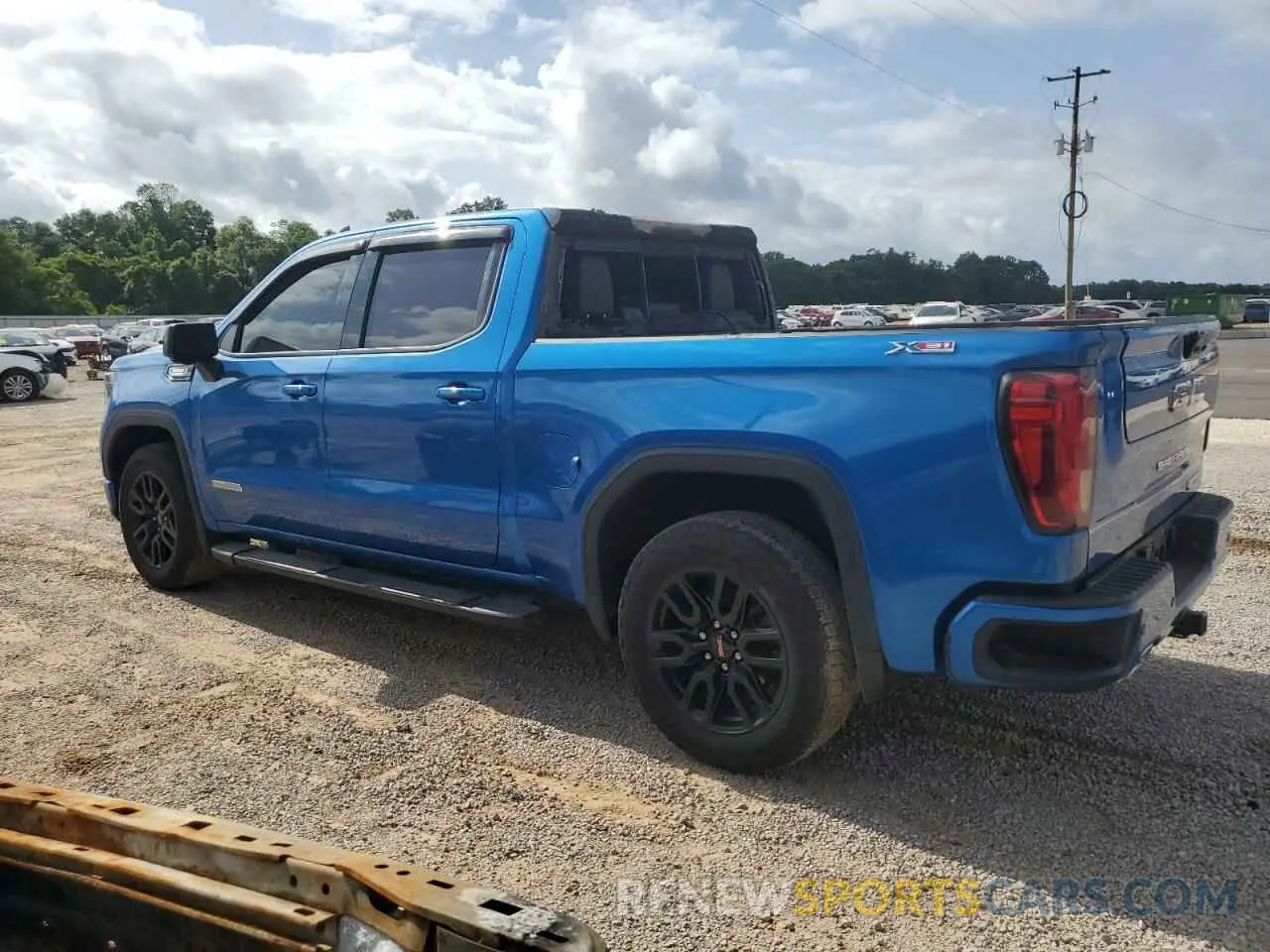 2 Photograph of a damaged car 1GTUUCET9NZ527998 GMC SIERRA 2022
