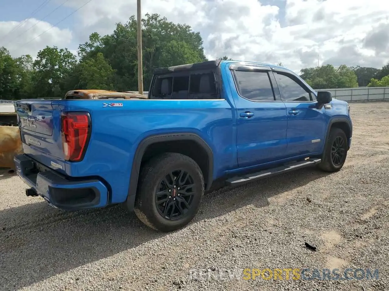 3 Photograph of a damaged car 1GTUUCET9NZ527998 GMC SIERRA 2022