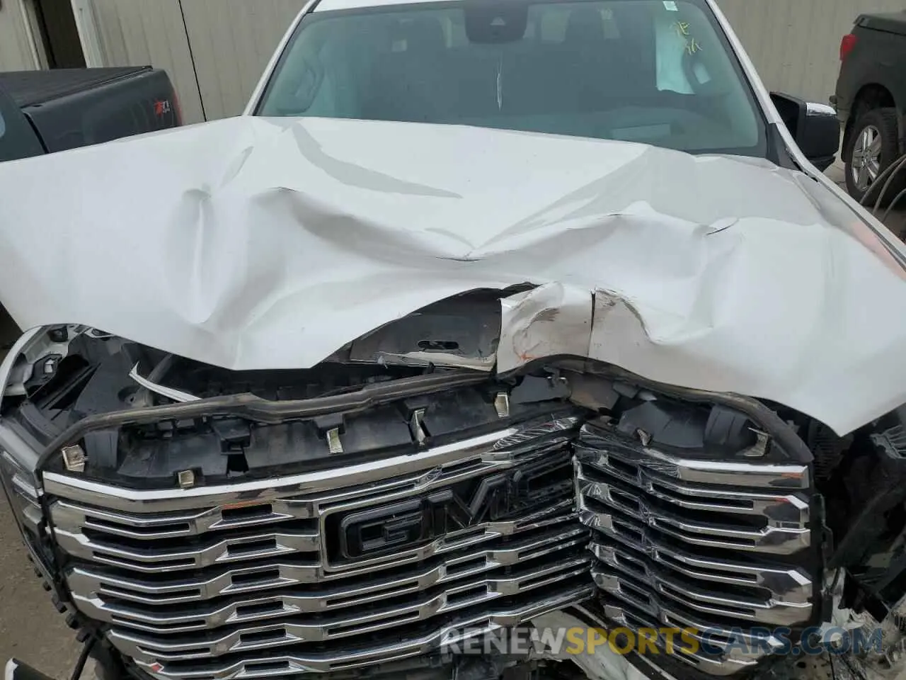 11 Фотография поврежденного автомобиля 1GTUUGEL6NZ540053 GMC SIERRA 2022