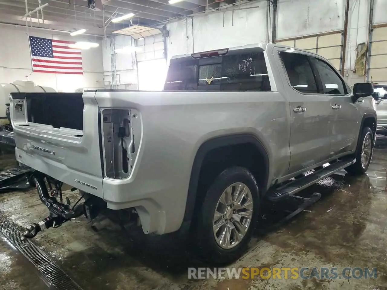 3 Фотография поврежденного автомобиля 1GTUUGELXNZ578756 GMC SIERRA 2022