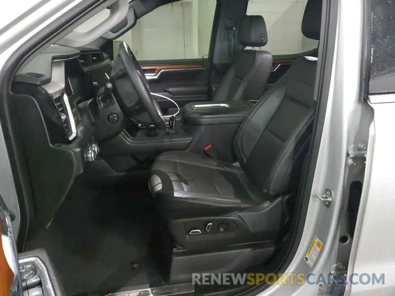 7 Фотография поврежденного автомобиля 1GTUUGELXNZ578756 GMC SIERRA 2022